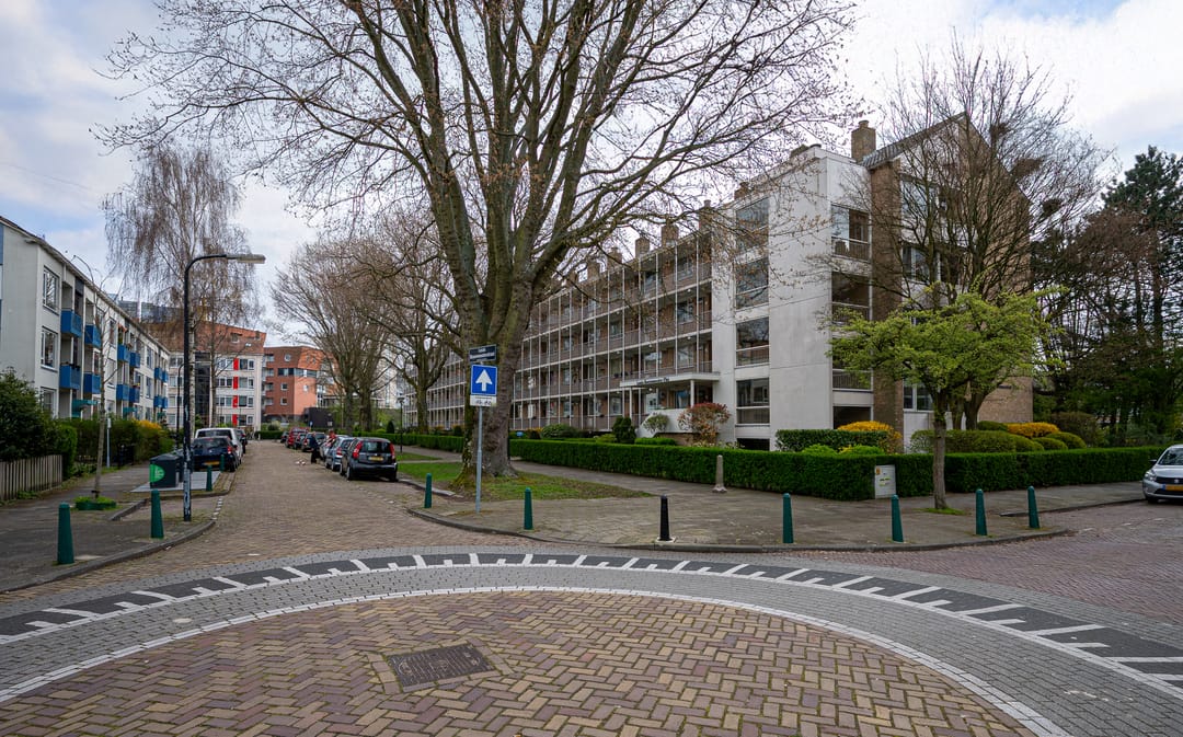 Move-in Ready Apartment in Rijswijk's Artiestenbuurt — 36
