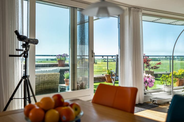 Photo 3 of Apollovlinder 72