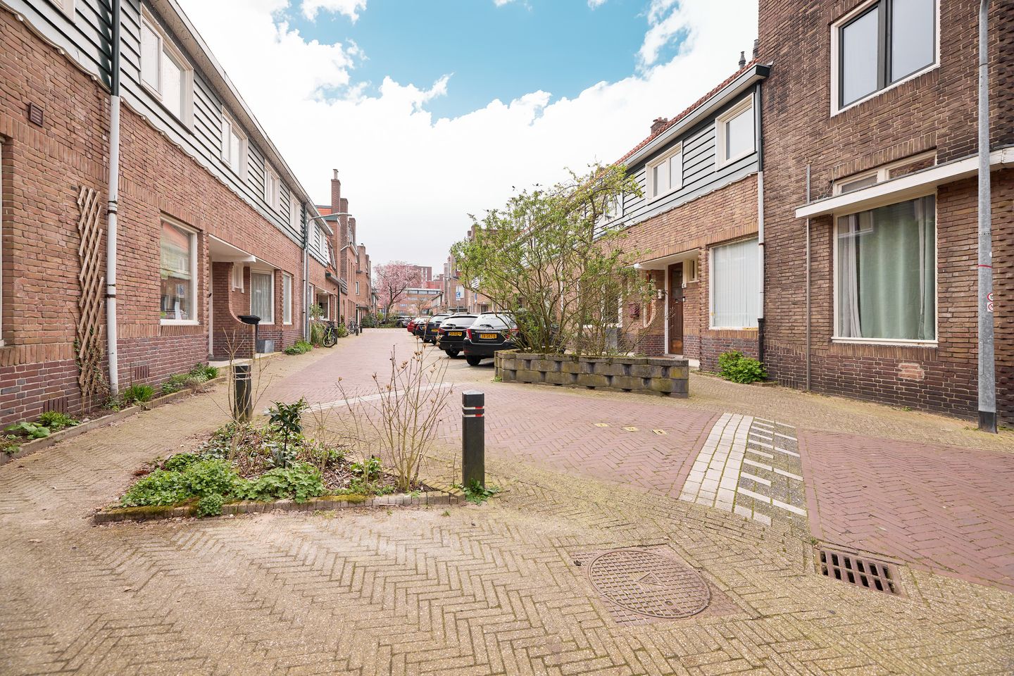 Compact Studio Apartment in Central Hilversum — 23