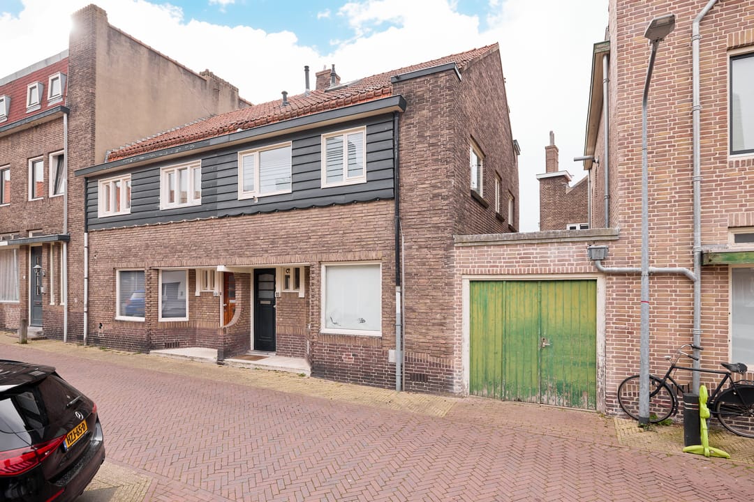 Compact Studio Apartment in Central Hilversum — 21