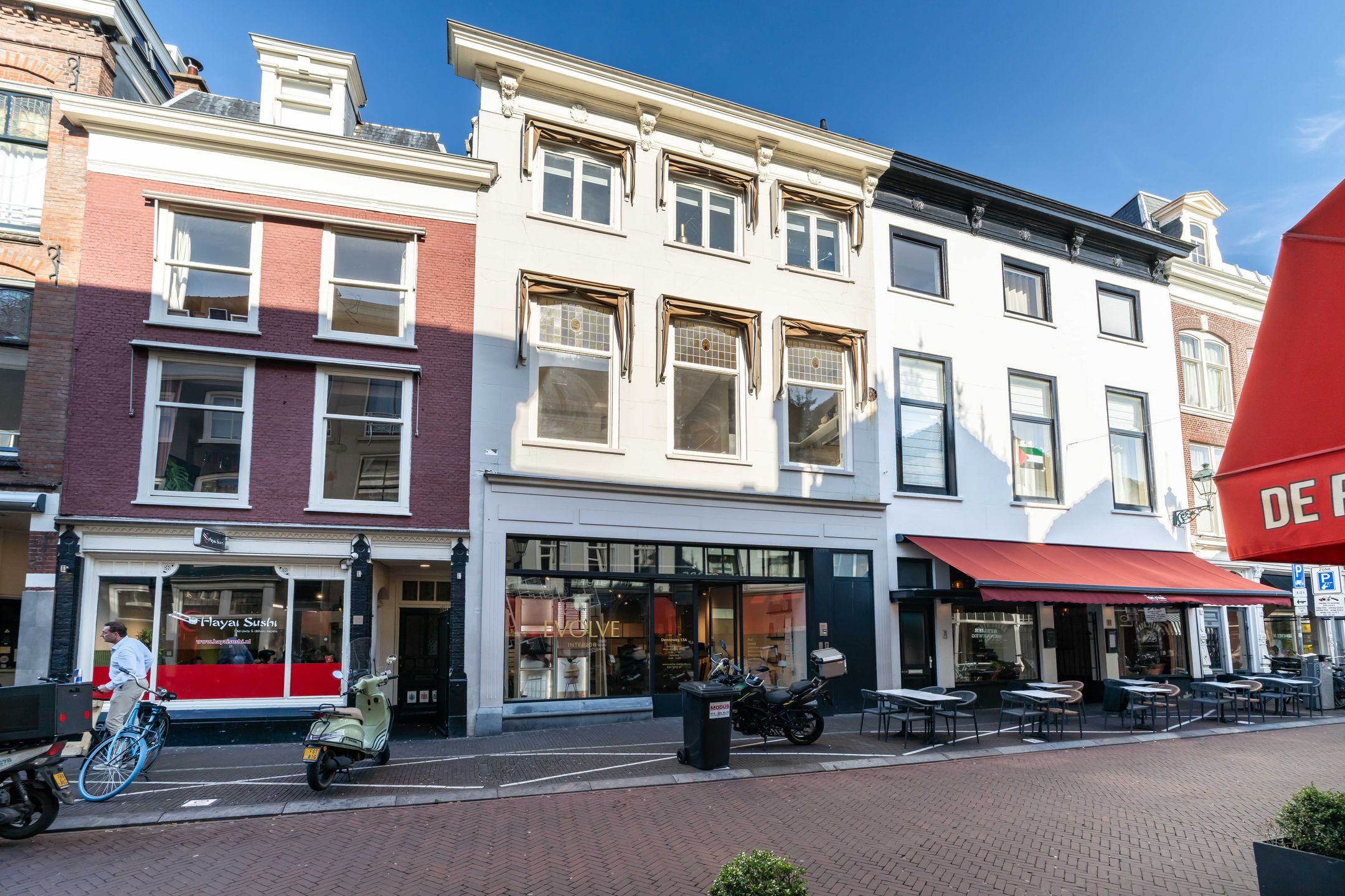Elegant apartment with authentic details and terrace in Voorhout — 18