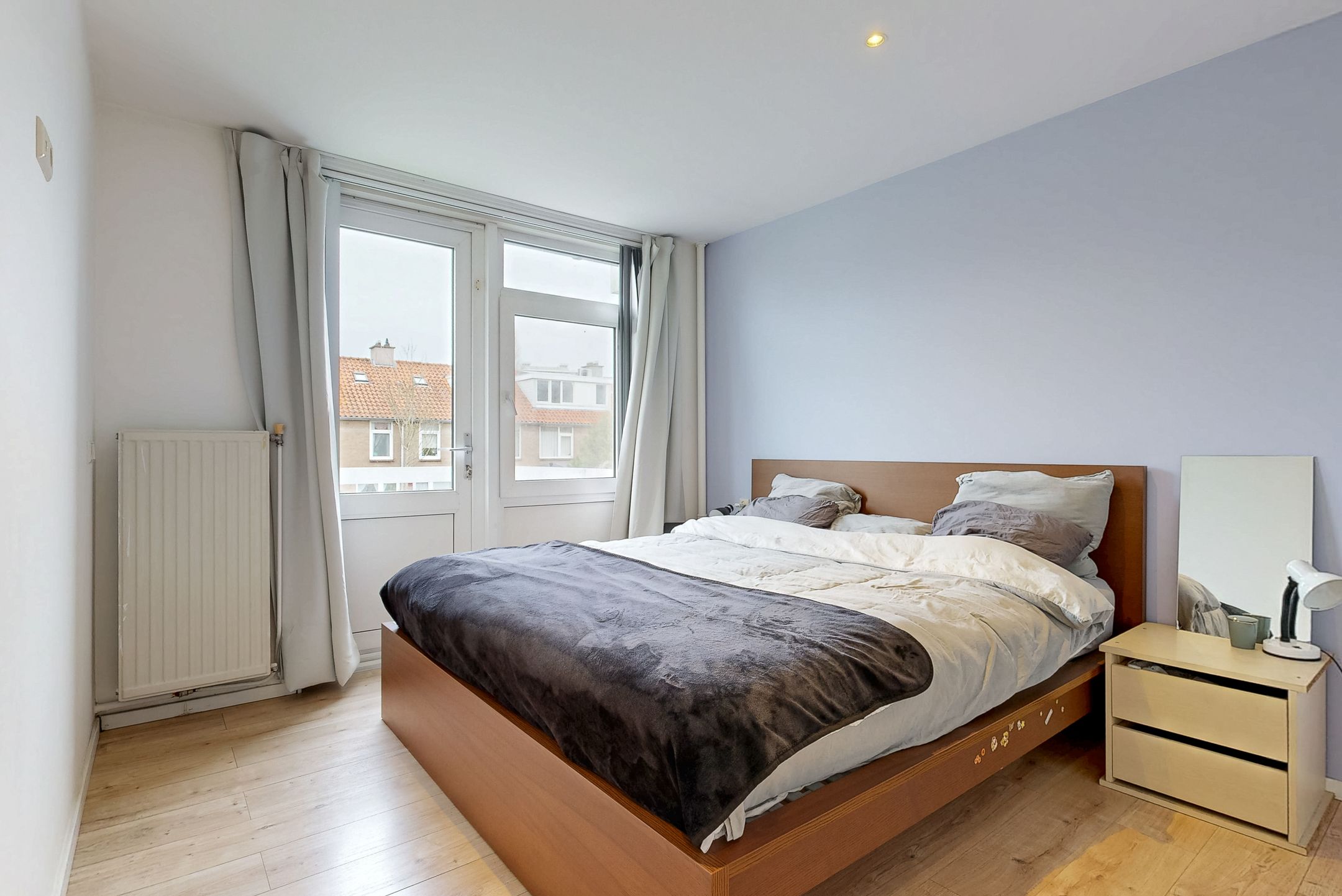Spacious and Modernized Family Home in Elsrijk Oost — 15