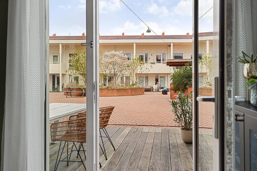 Modern Energy-Efficient Terraced Home with Private Parking in Breda Heuvel — 17