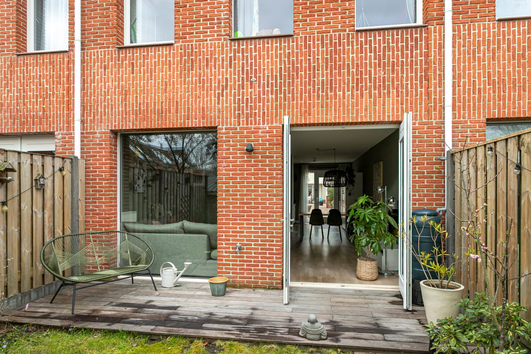 Modern Energy-Efficient Terraced Home with Private Parking in Breda Heuvel — 31