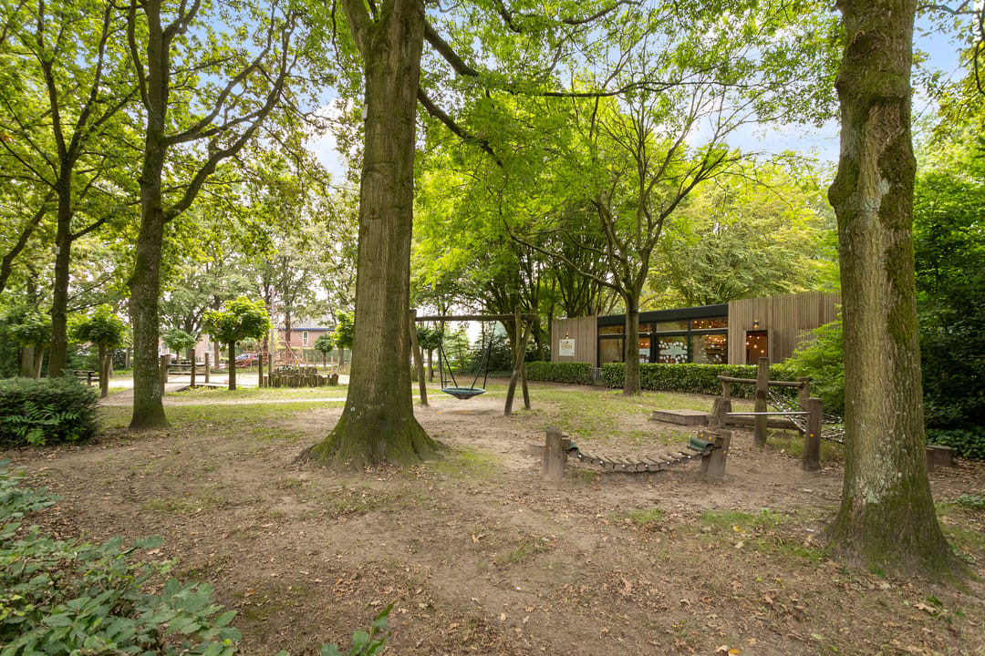 Modern Energy-Efficient Terraced Home with Private Parking in Breda Heuvel — 47