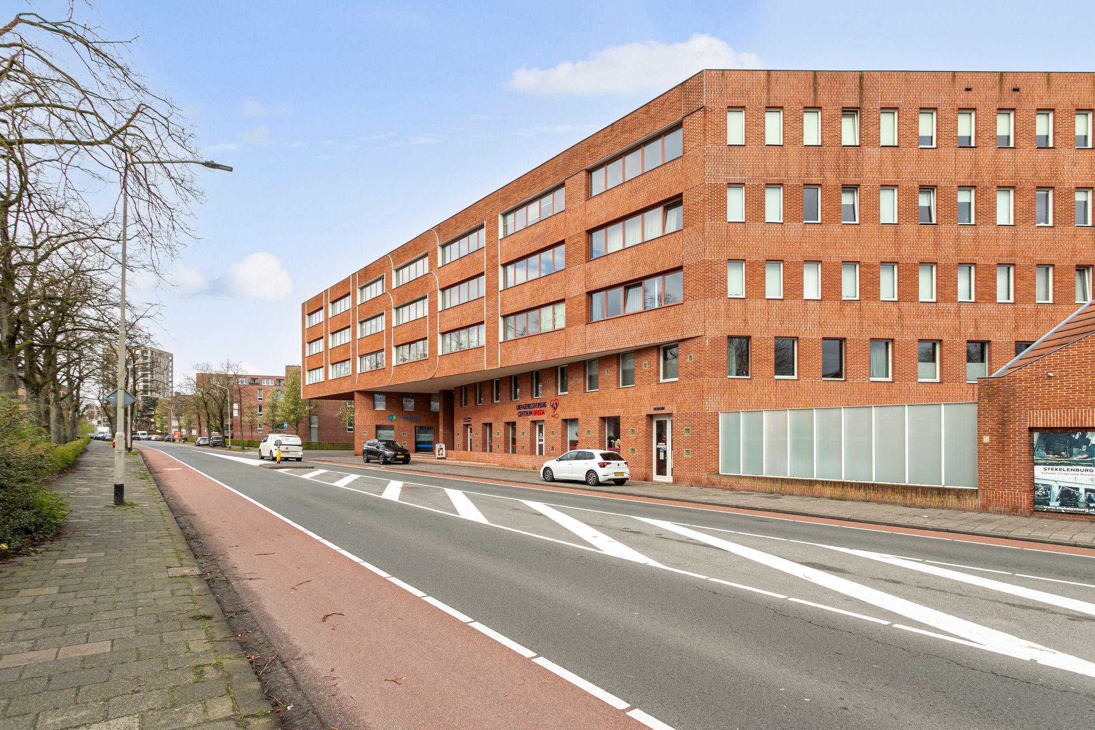 Modern Energy-Efficient Terraced Home with Private Parking in Breda Heuvel — 42