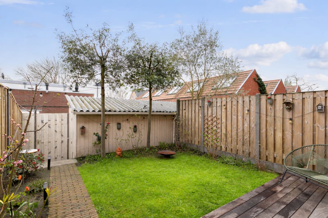 Modern Energy-Efficient Terraced Home with Private Parking in Breda Heuvel — 32