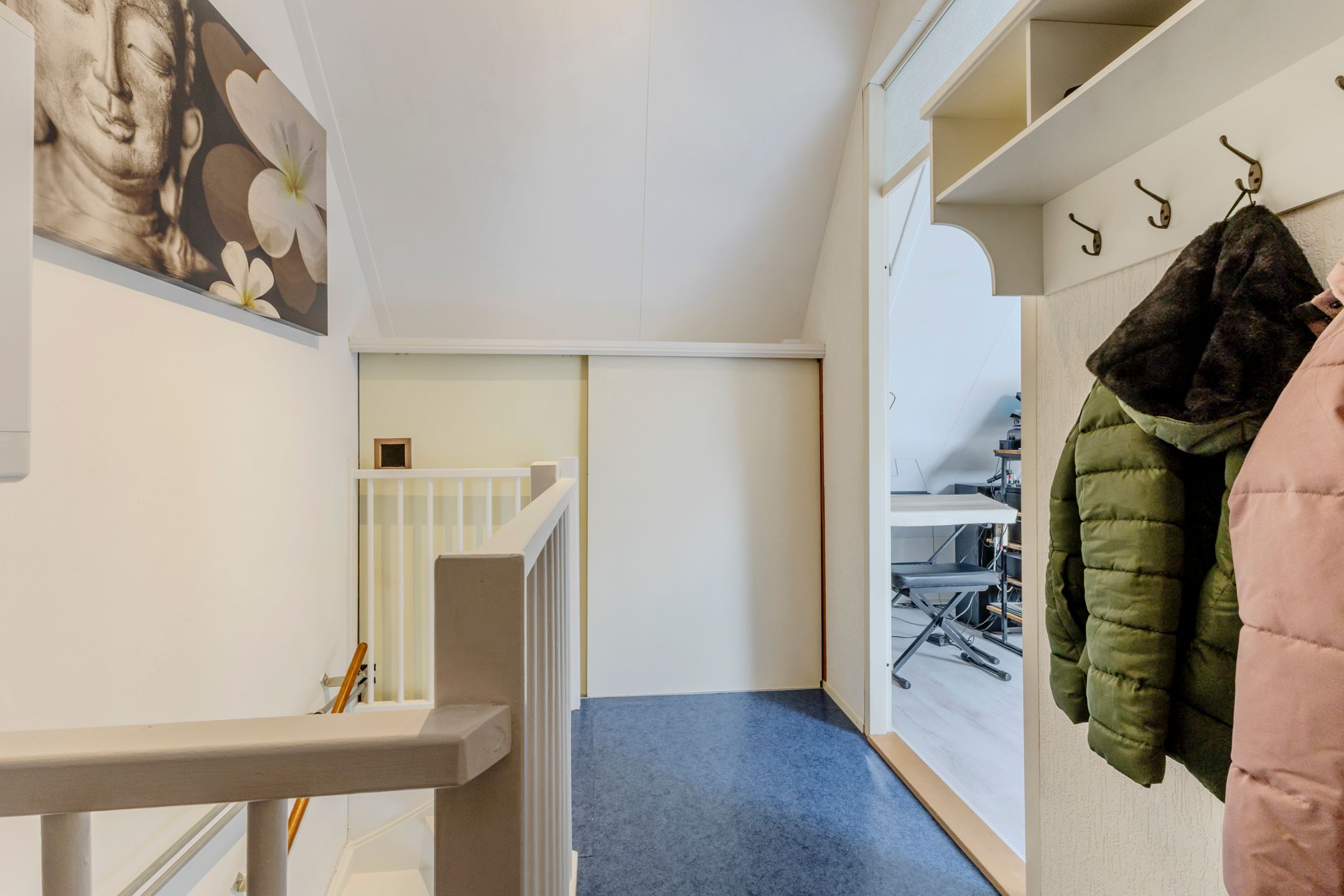 Corner house with sunny garden and unobstructed view in Almere — 29