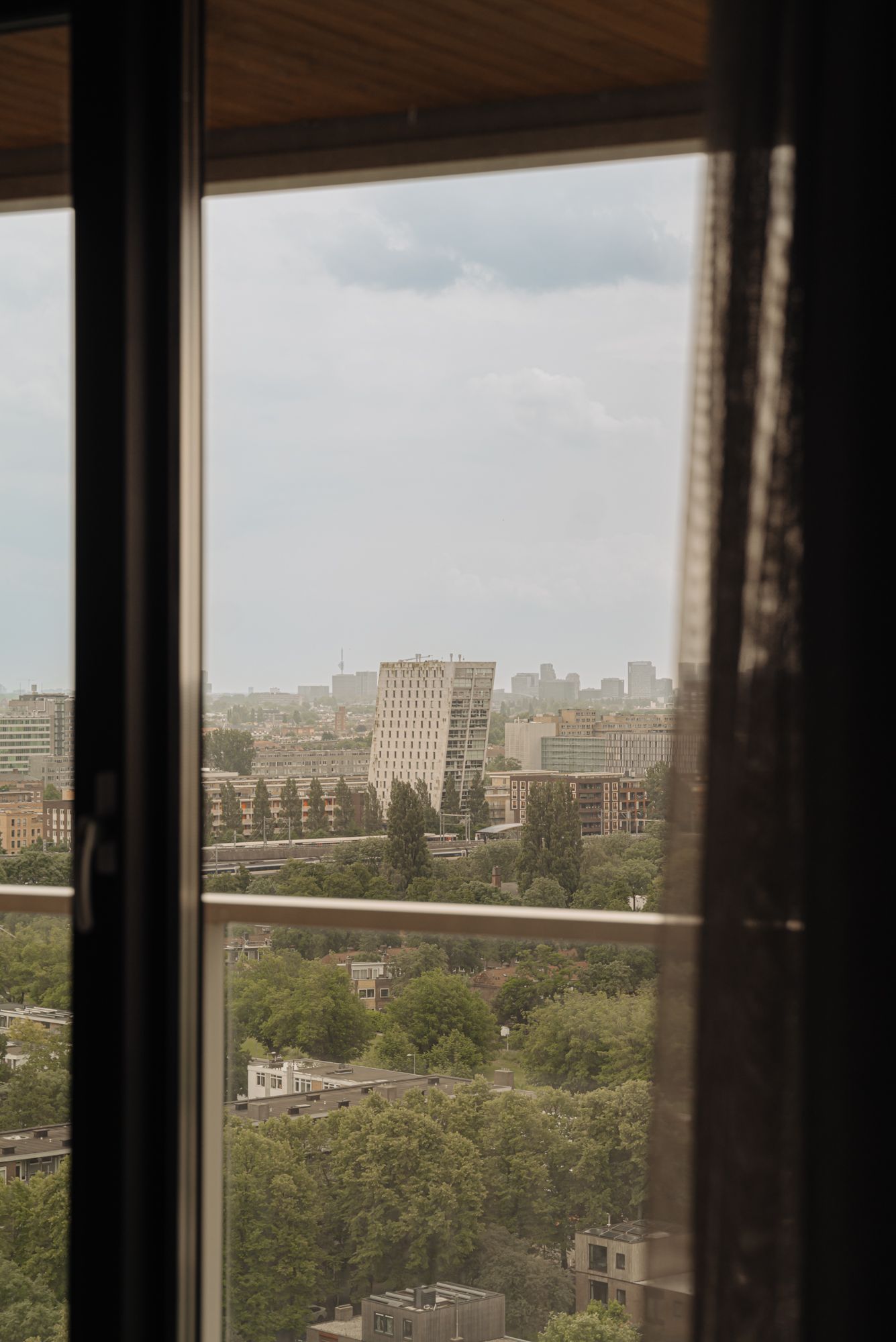 Photo 15 of Heathrowstraat 350