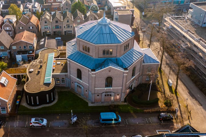 View photo of Oostzijde 82