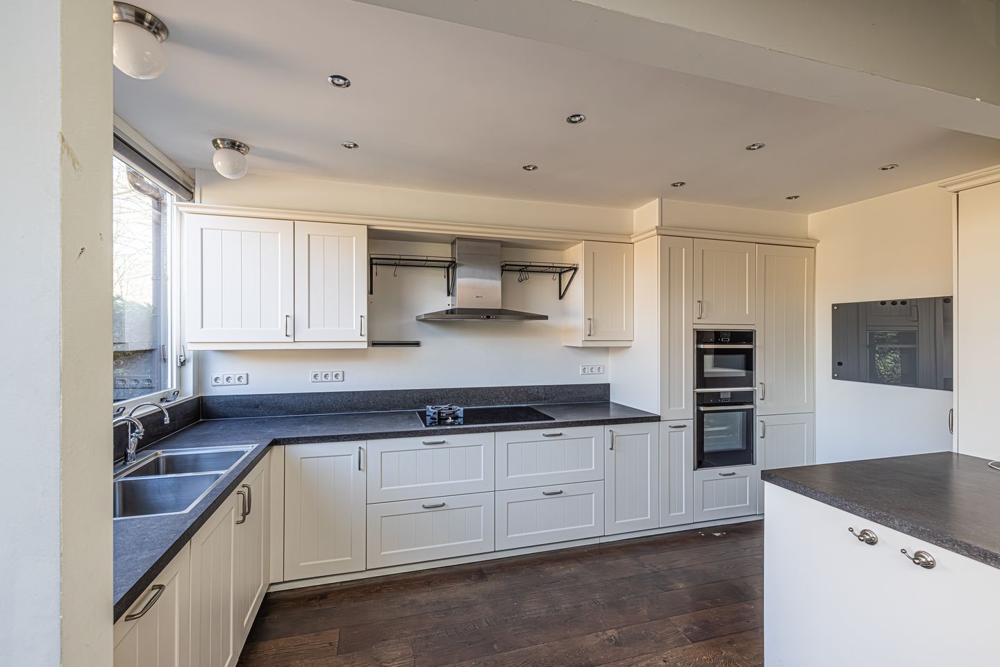 Photo 14 of Roomburgerlaan 26