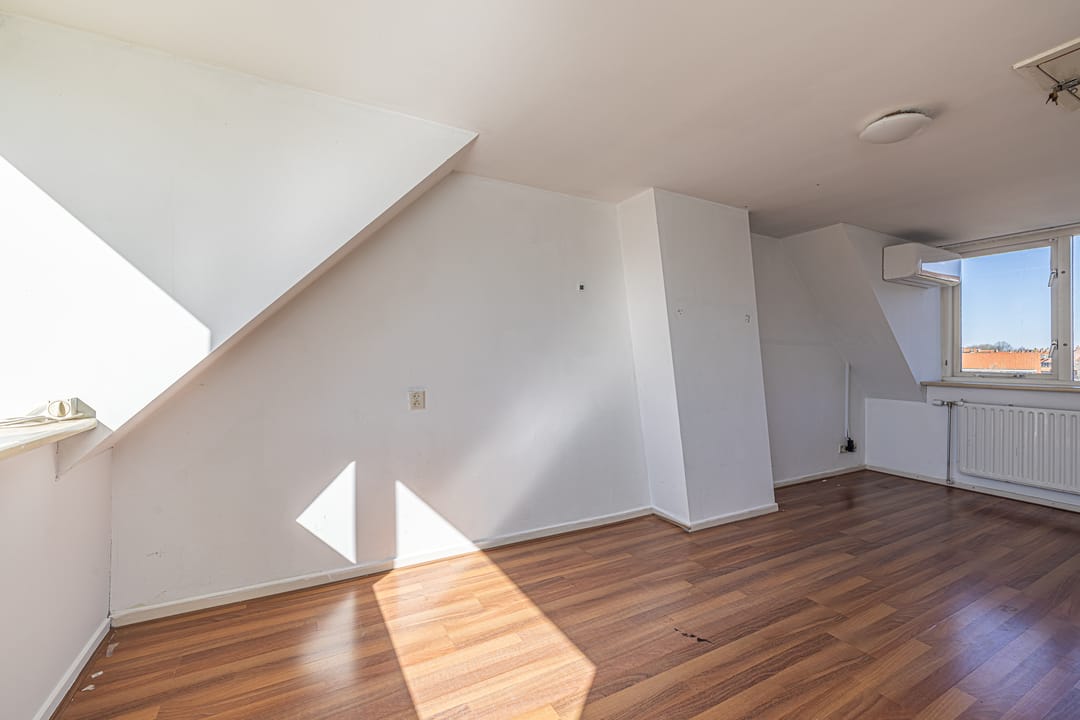 Photo 41 of Roomburgerlaan 26