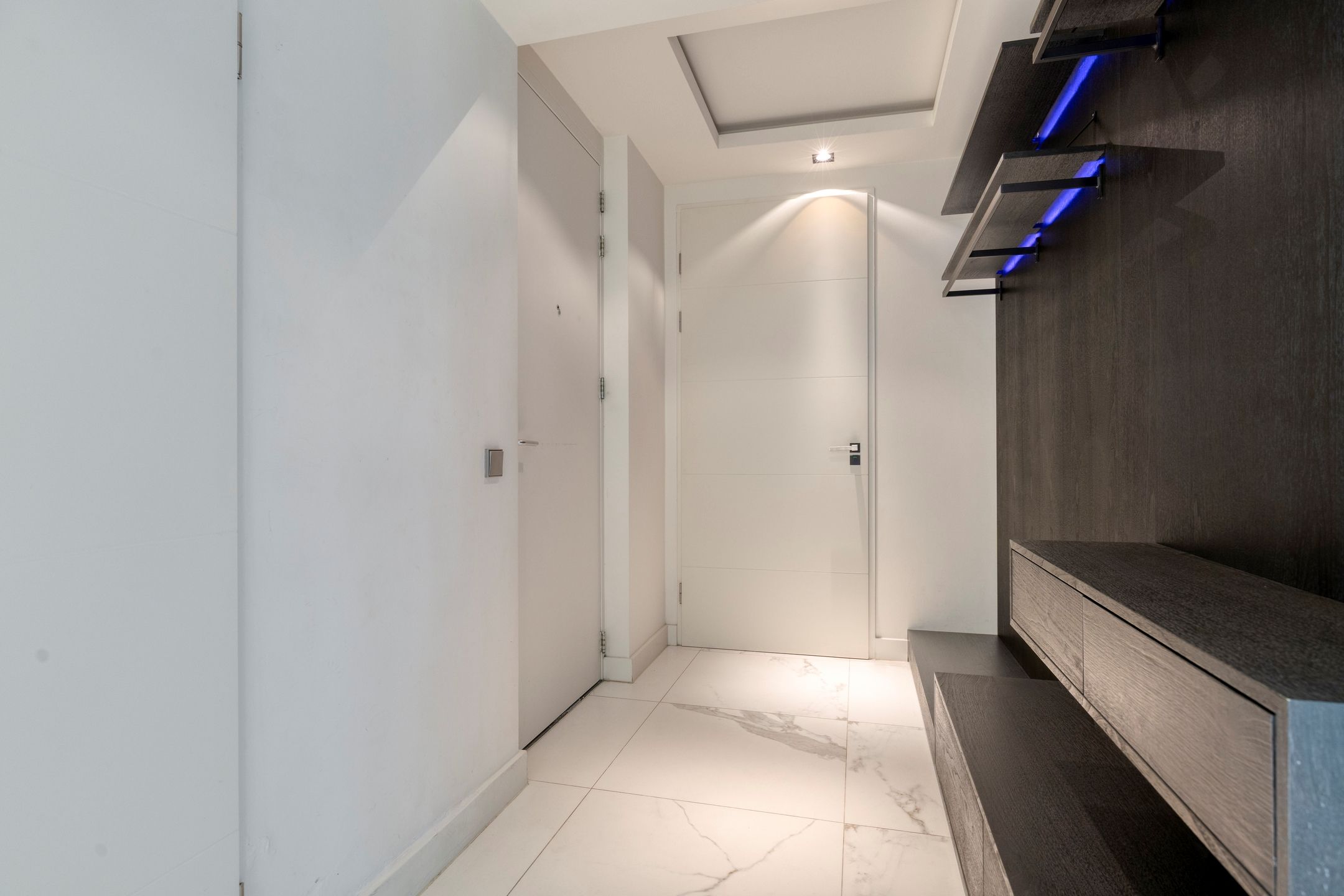 Luxury apartment with rooftop terrace and private parking in Amsterdam Nieuw-West — 21