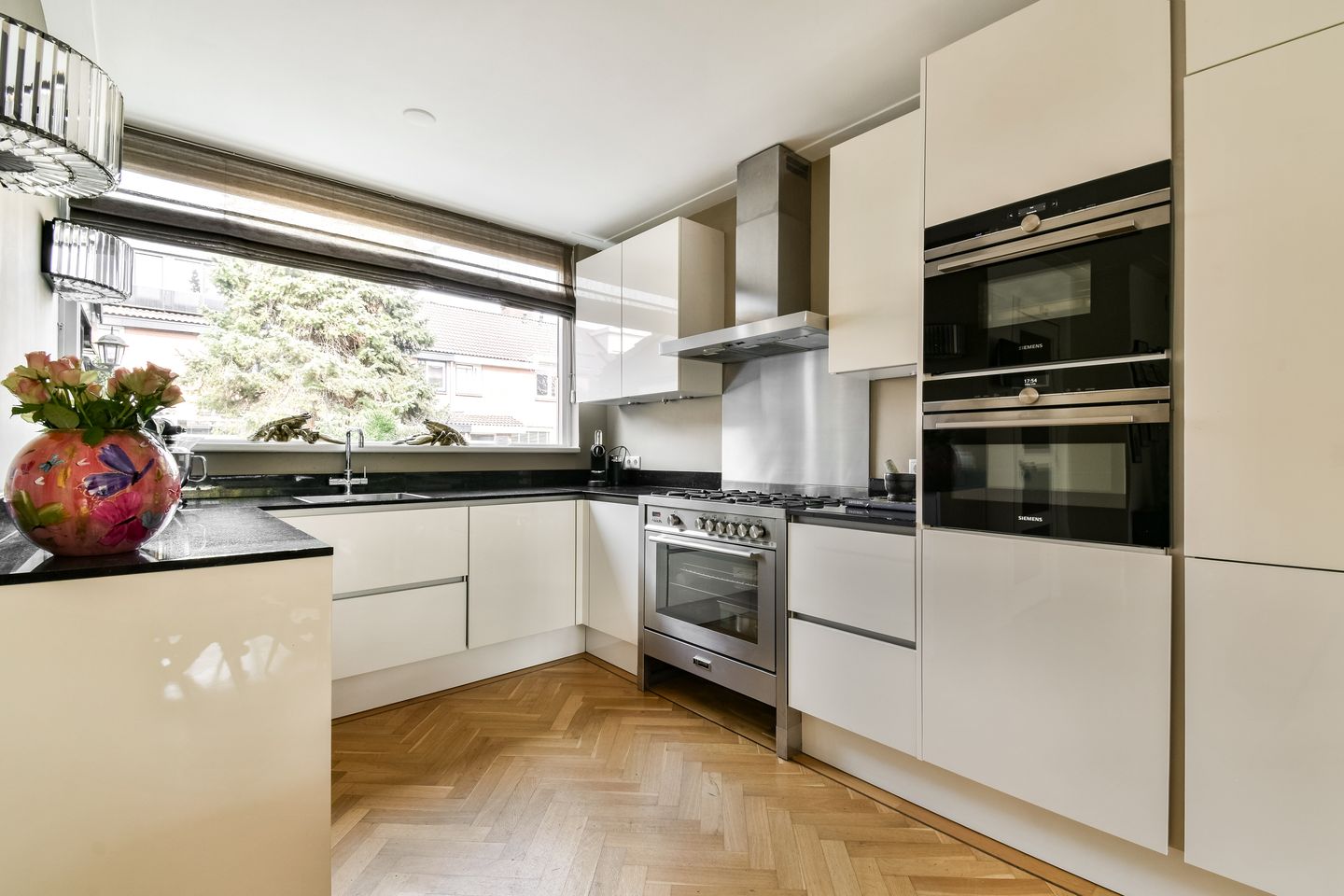 Photo 5 of Boschplaat 40