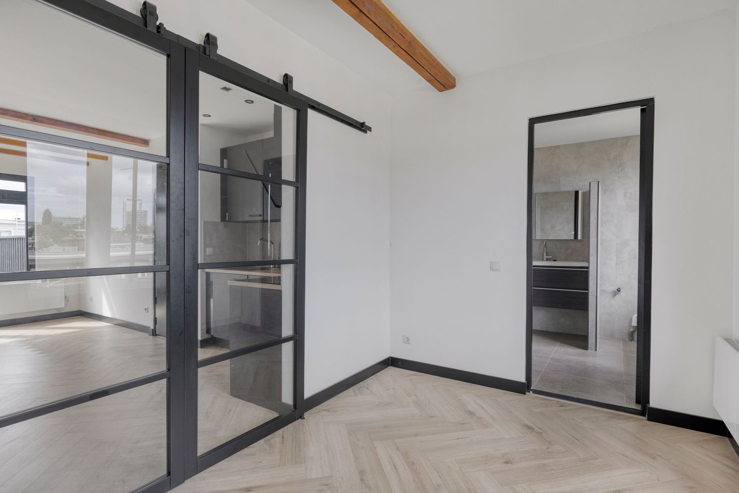 Foto 14 van Kinderdijkstraat 94-4