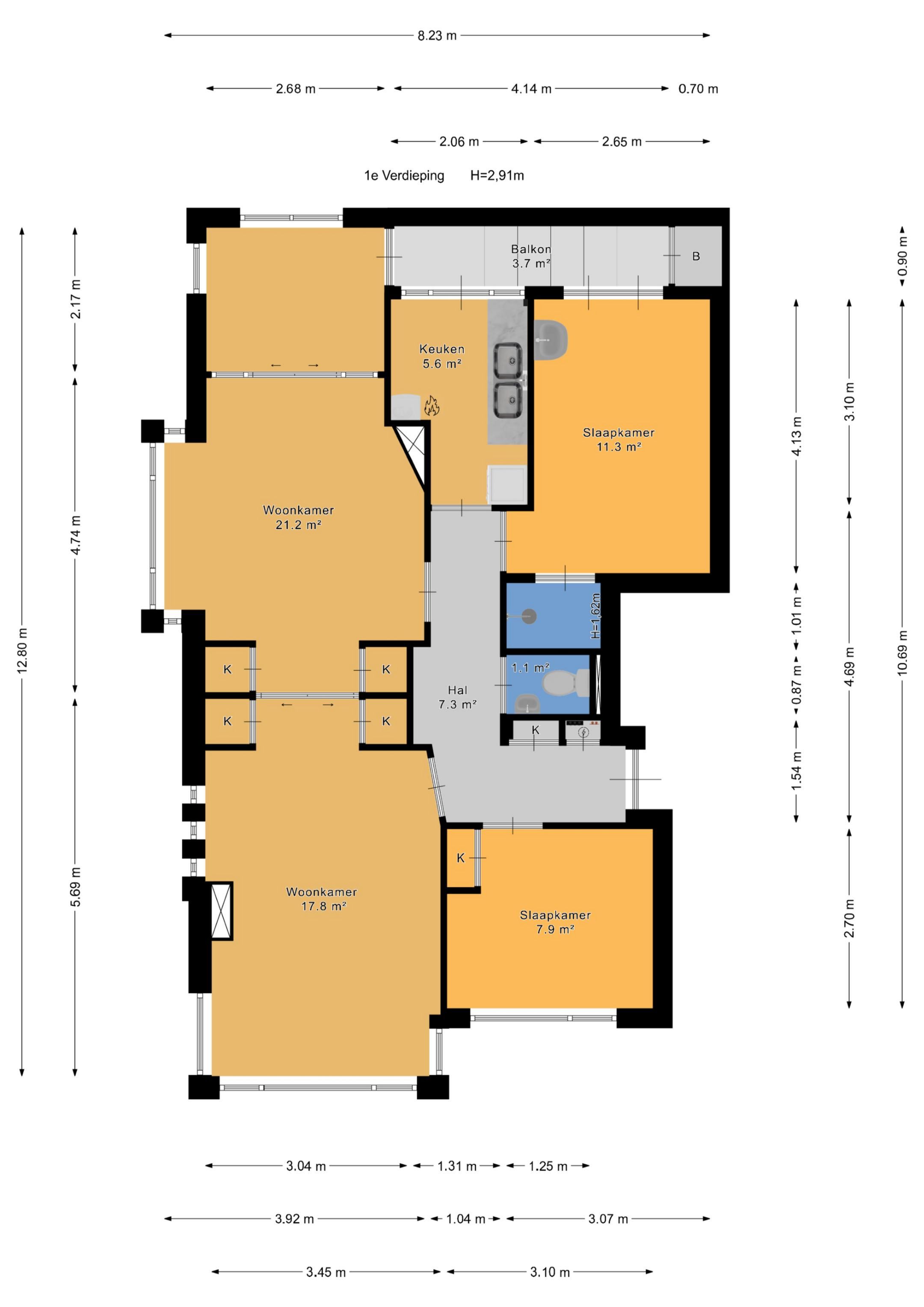 Spacious corner apartment with two bedrooms and sunny balcony near Zuiderpark — 32