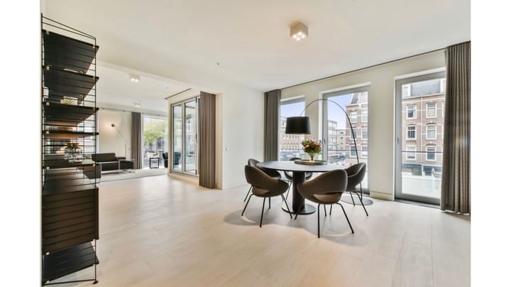 Photo 4 of Ferdinand Bolstraat 136-B