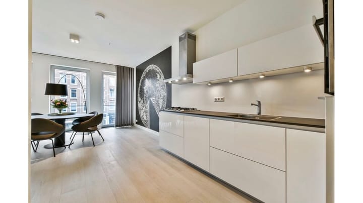 Photo 2 of Ferdinand Bolstraat 136-B