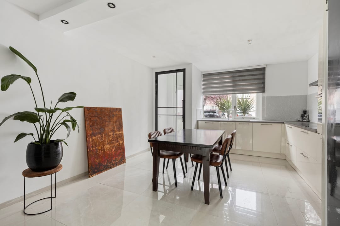 Foto 16 van Narwalstraat 13