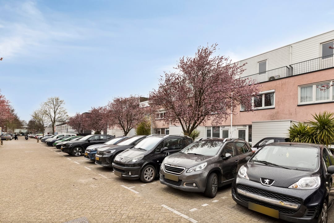 Foto 43 van Narwalstraat 13