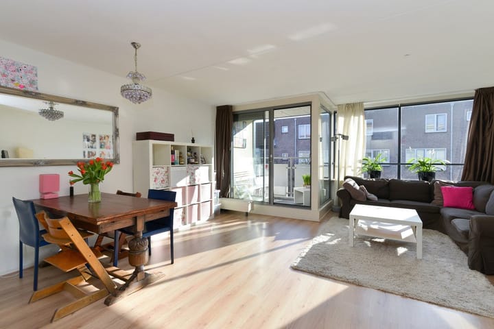 Photo 3 of Vossenstraat 86