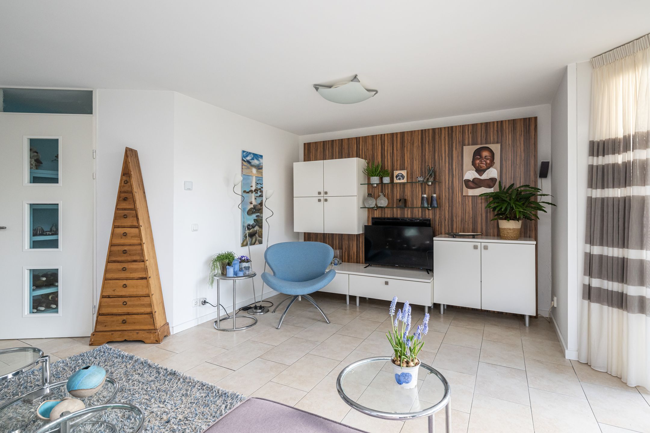Free-standing recreational home on own land at the water — 12