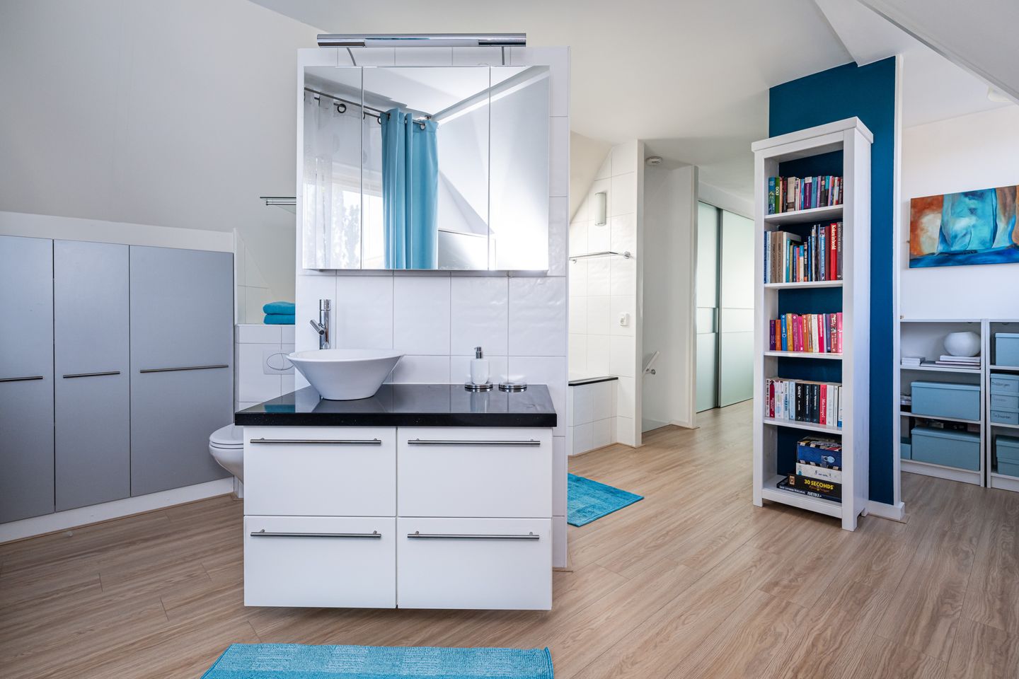 Free-standing recreational home on own land at the water — 19