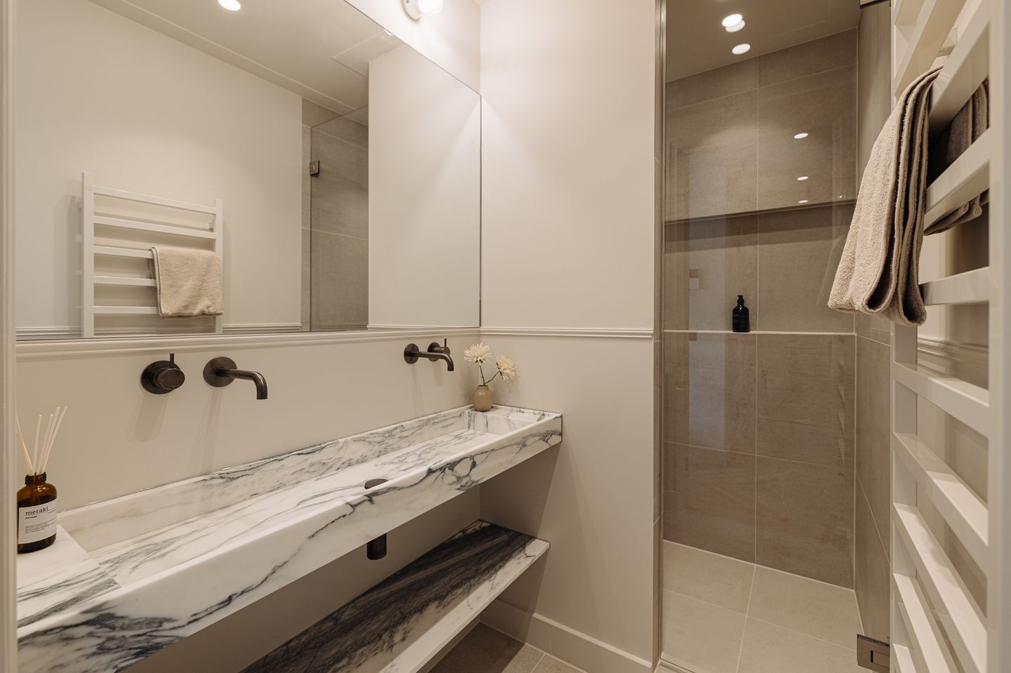 Turn-key apartment with luxury finishes in Amsterdam Zuid — 19