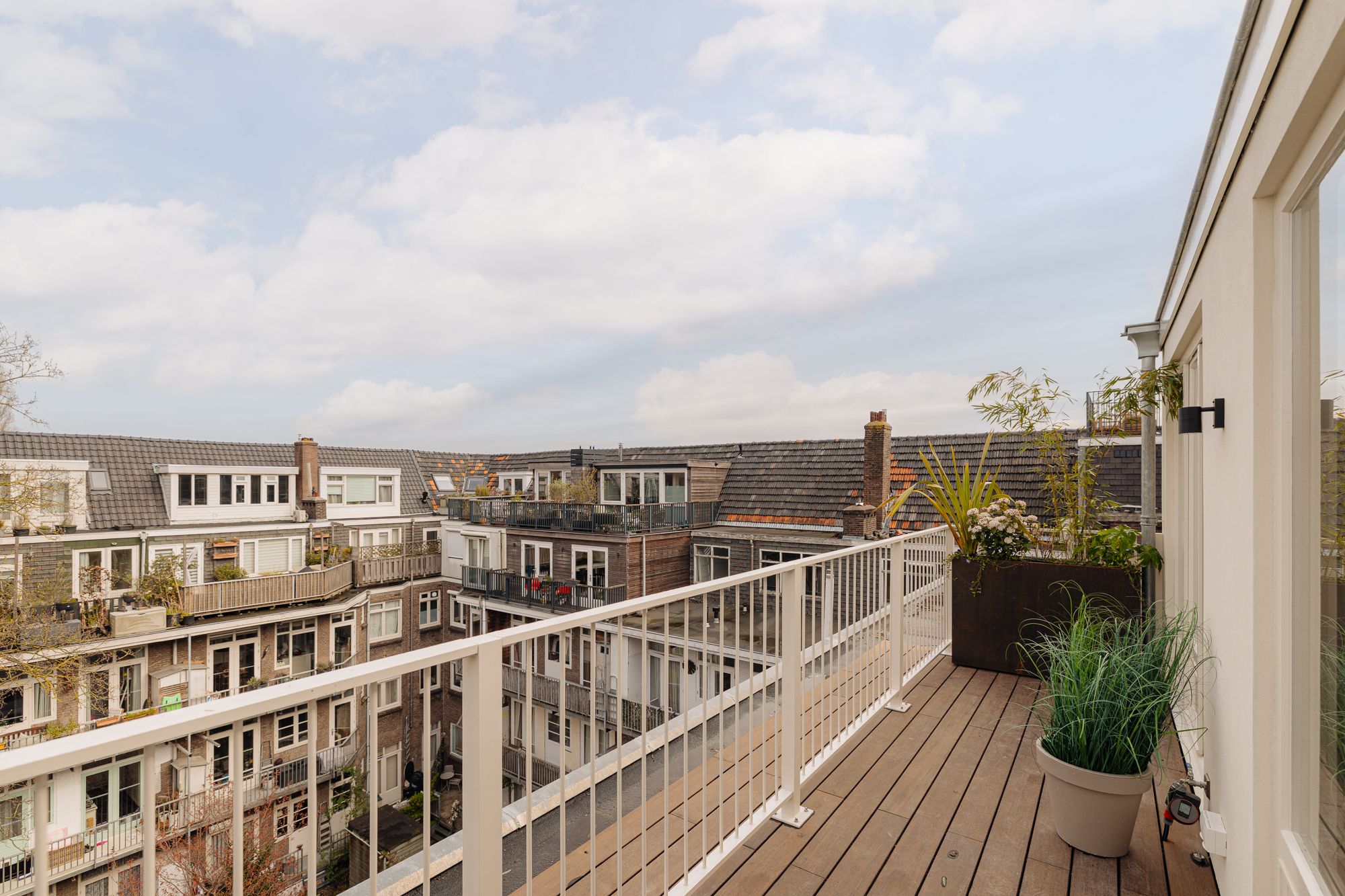 Photo 24 of Albert Neuhuysstraat 14-4