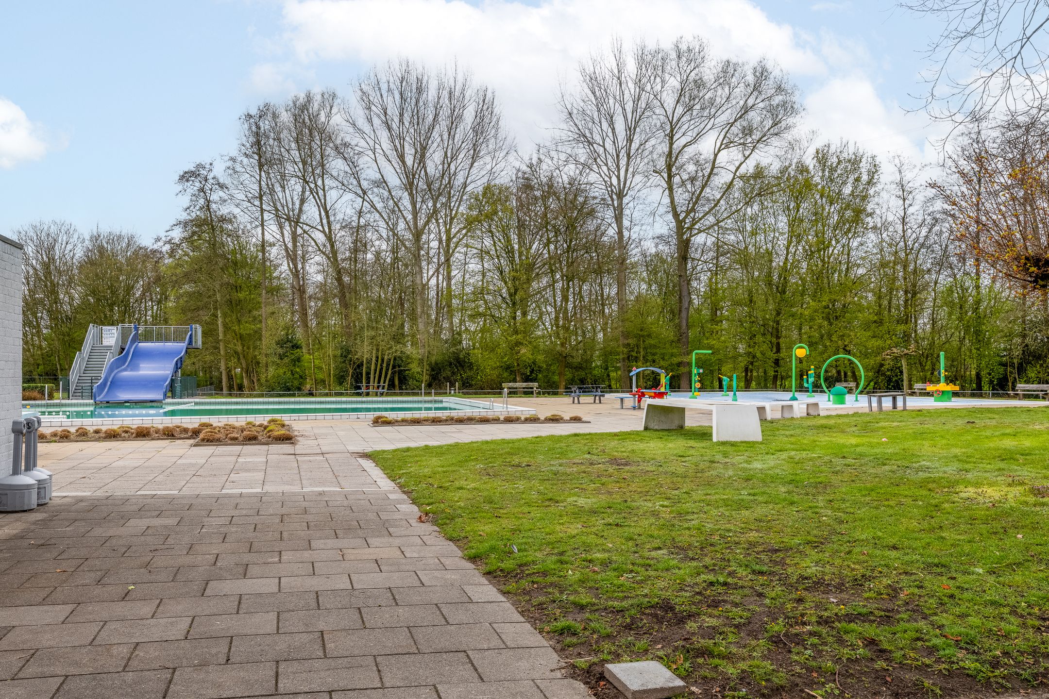 Foto 27 van van der Waalstraat 27