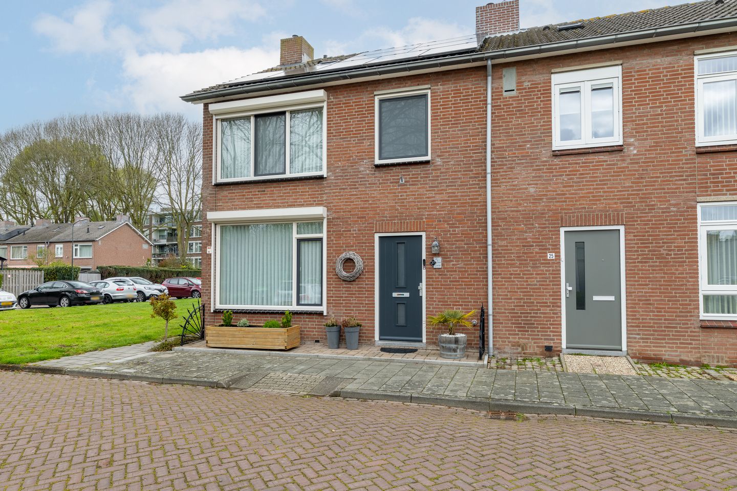 Foto 5 van van der Waalstraat 27