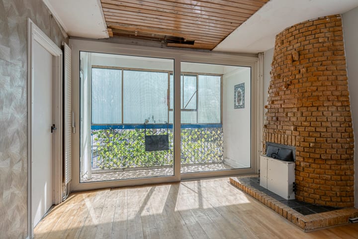 Appartement te koop: Linnaeusstraat 148, Zaandam