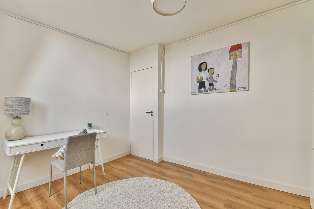 Spacious waterfront apartment with unobstructed water views in Amsterdam — 30