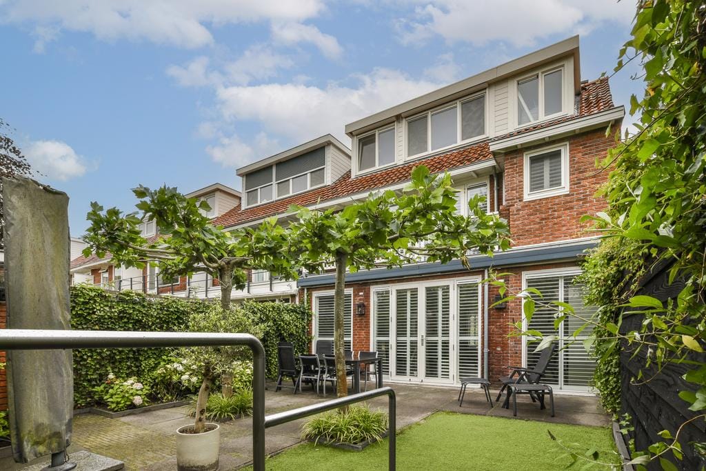 Photo 5 of Graaf Aelbrechtlaan 25