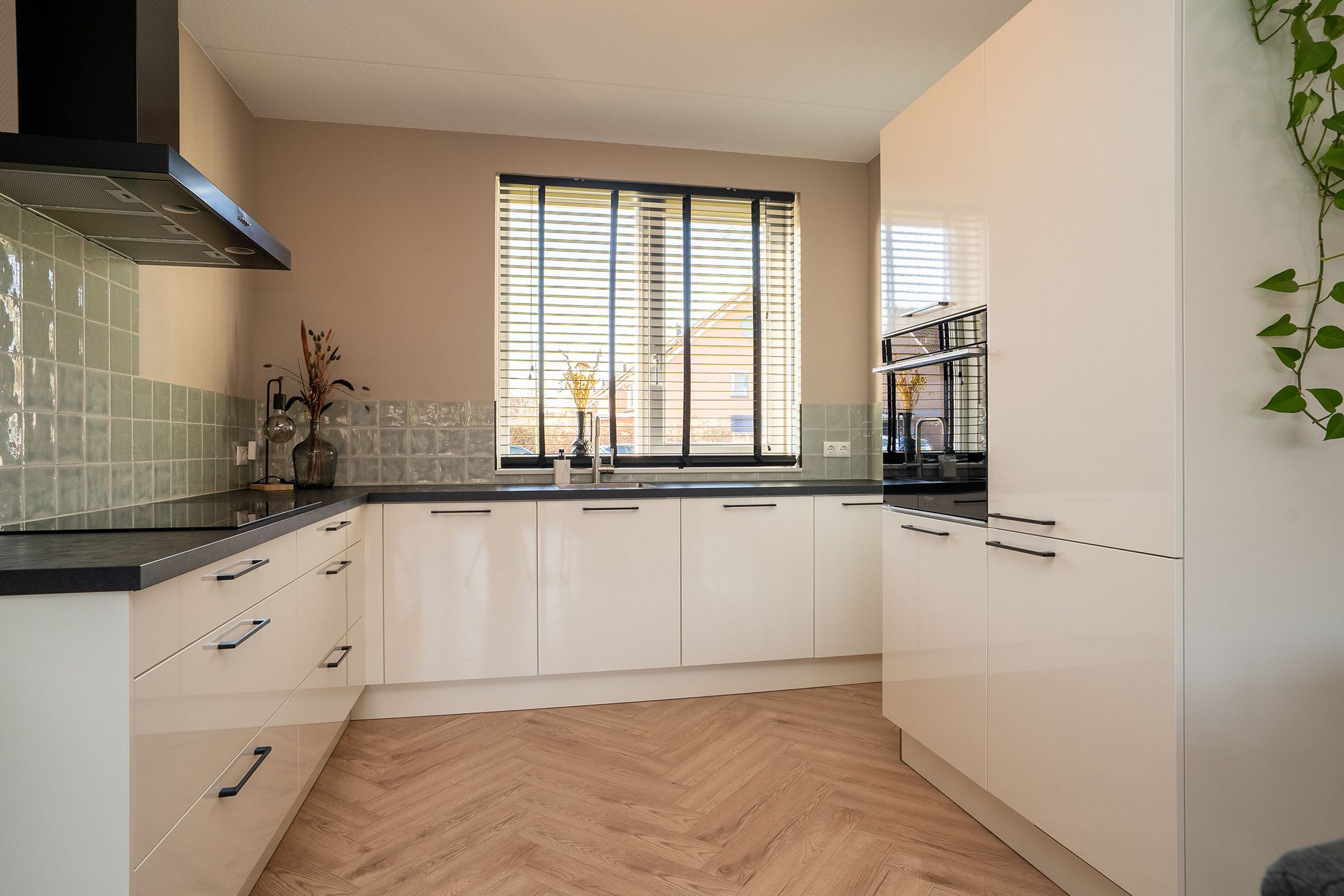 Modern Energy-Efficient Terraced Home with Three Bedrooms in Hengelose Es Noord — 12