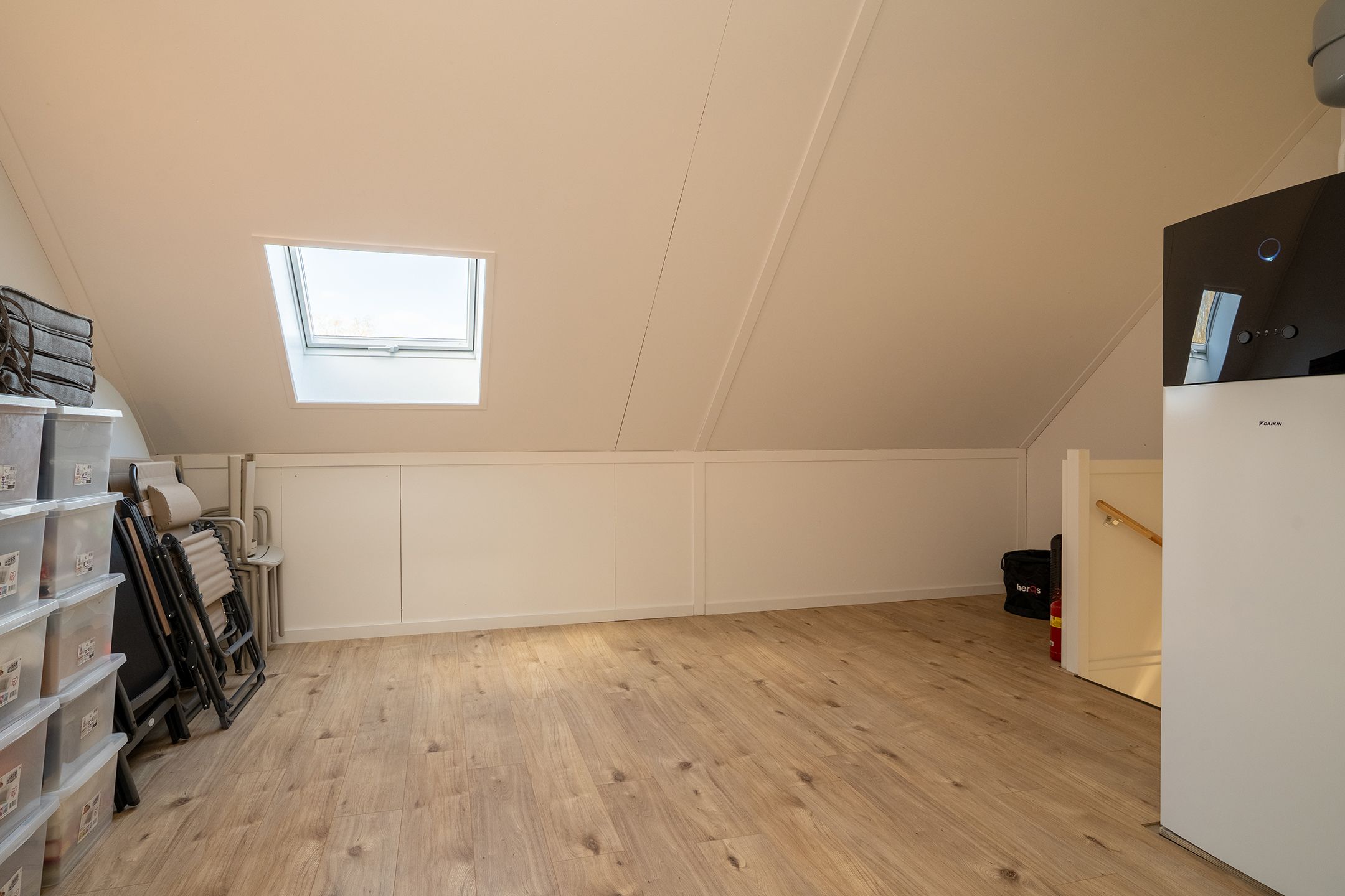 Modern Energy-Efficient Terraced Home with Three Bedrooms in Hengelose Es Noord — 24