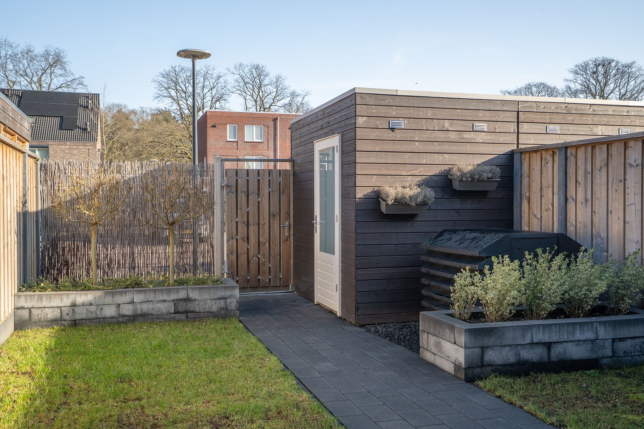 Modern Energy-Efficient Terraced Home with Three Bedrooms in Hengelose Es Noord — 27