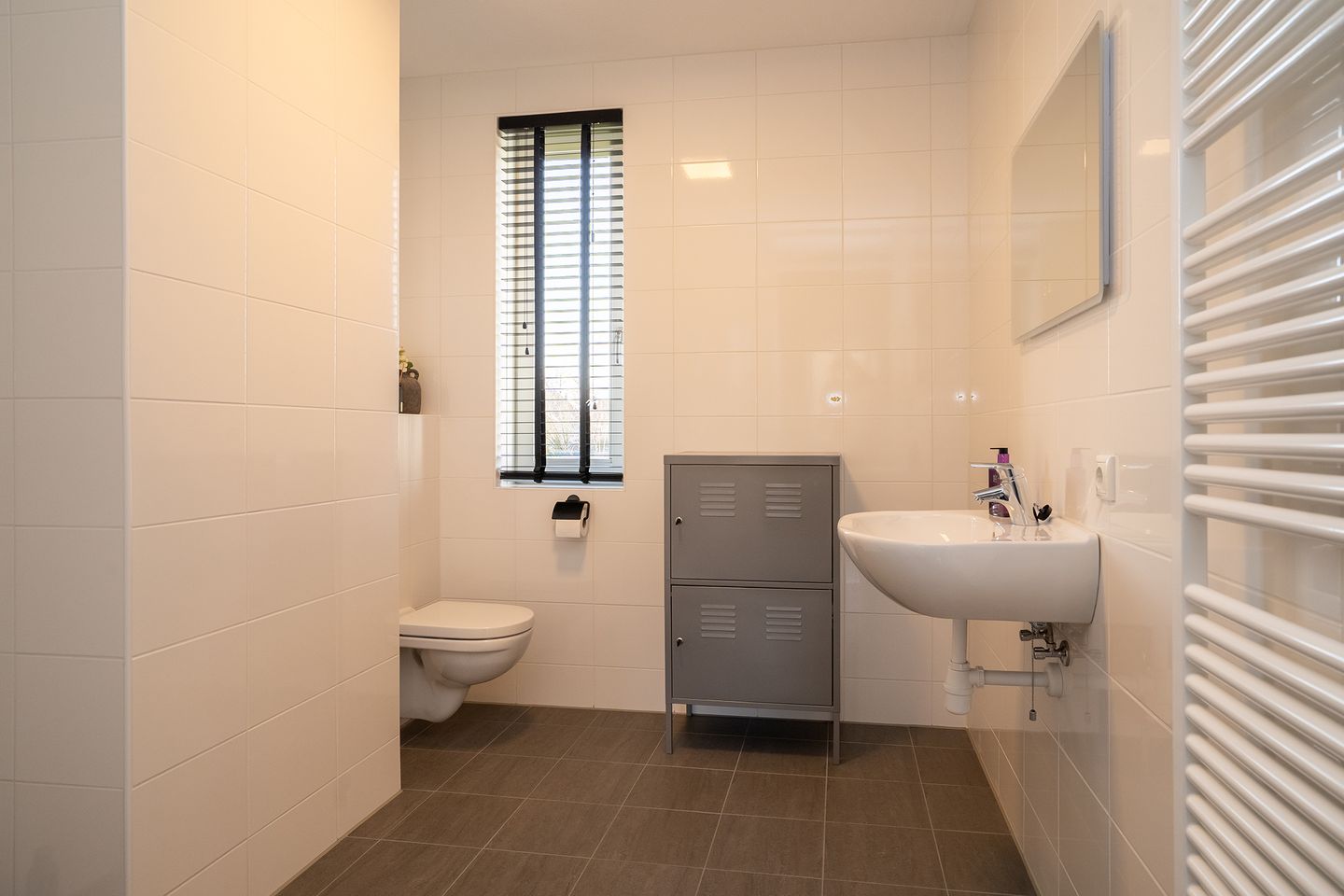 Modern Energy-Efficient Terraced Home with Three Bedrooms in Hengelose Es Noord — 20