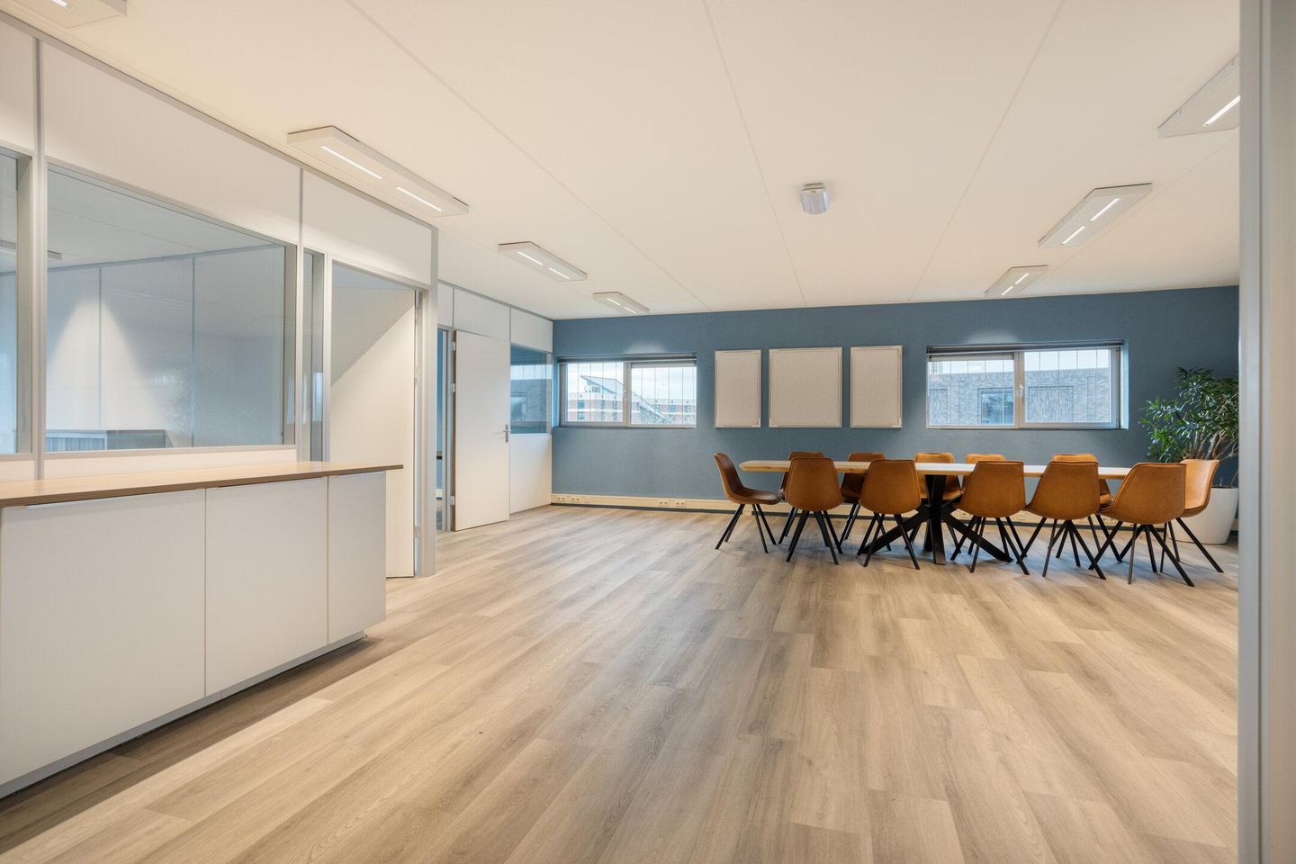 View photo 3 of Lavendelheide 8-C