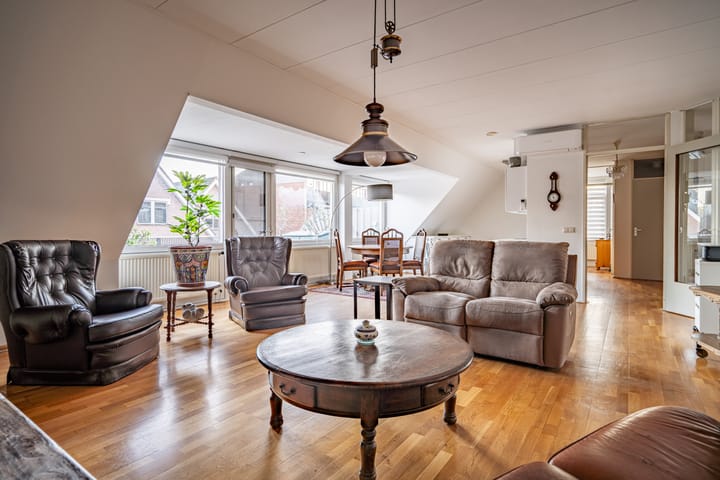 Photo 2 of Dr. Bouwdijkstraat 13