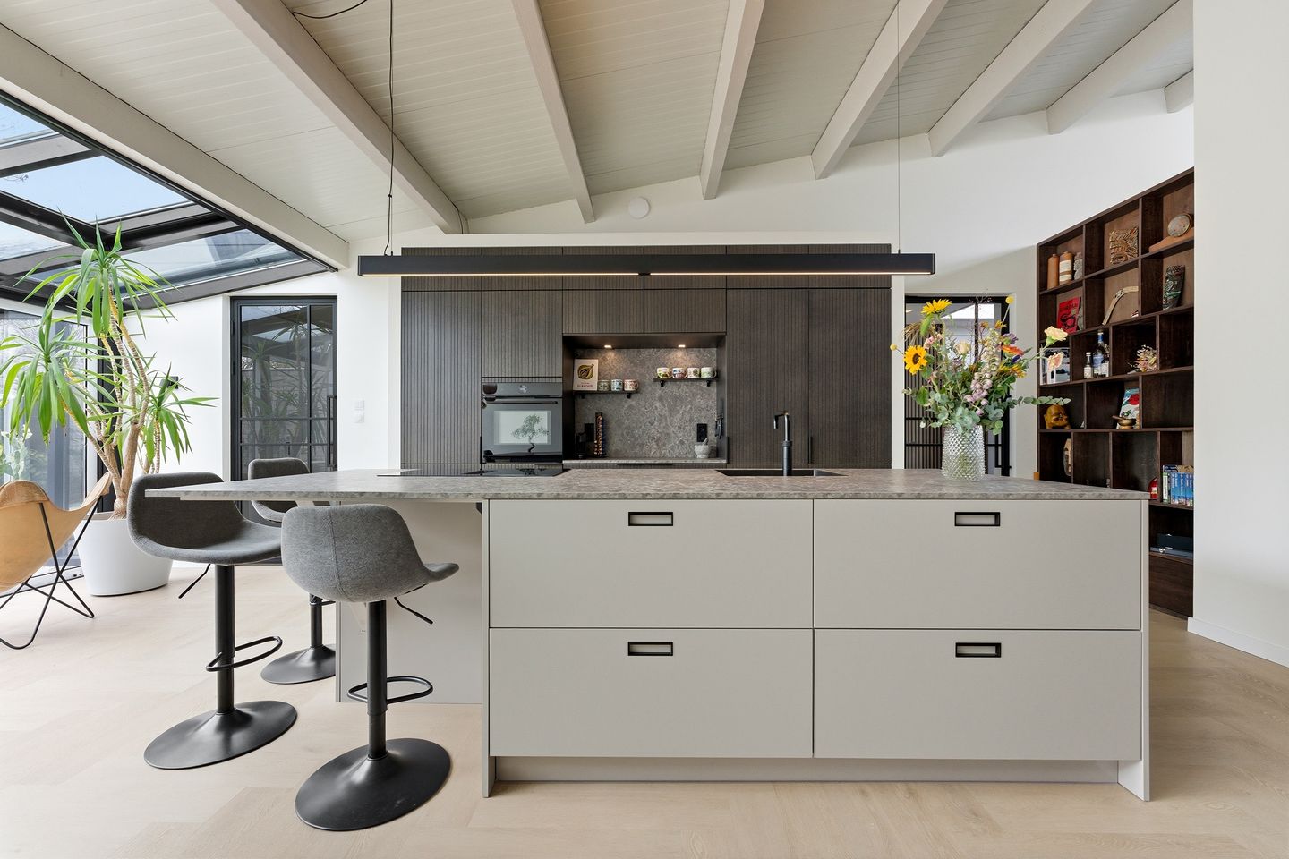 Photo 19 of Tinbergenplantsoen 16