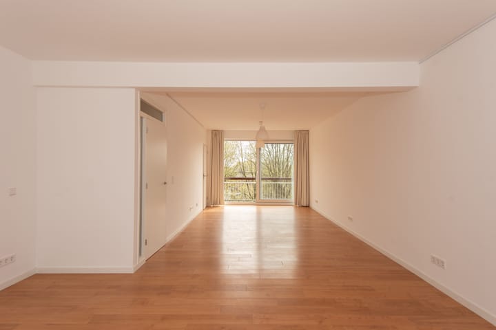 Photo 2 of Van Nijenrodeweg 495