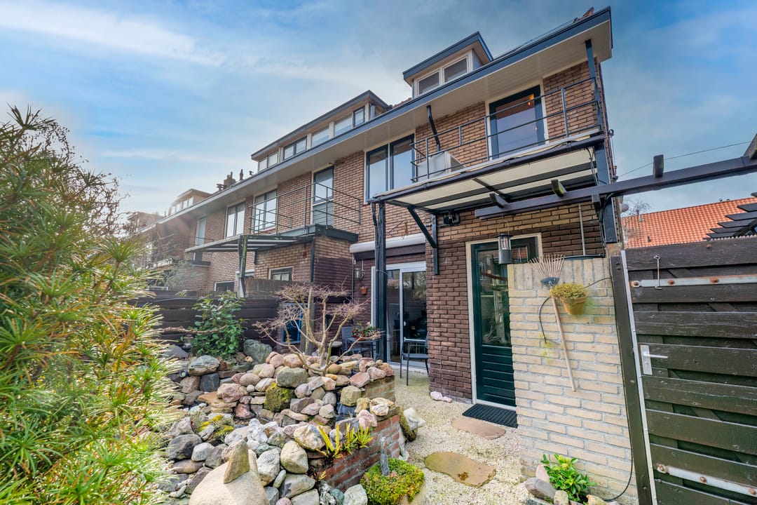 Photo 22 of Hazenstraat 70