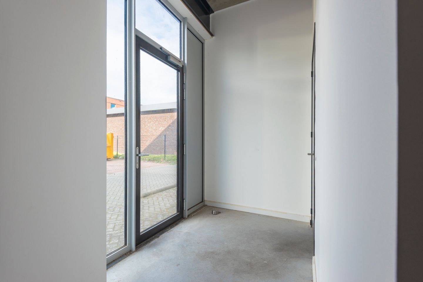 Bekijk foto 2 van Warandebergstraat 37