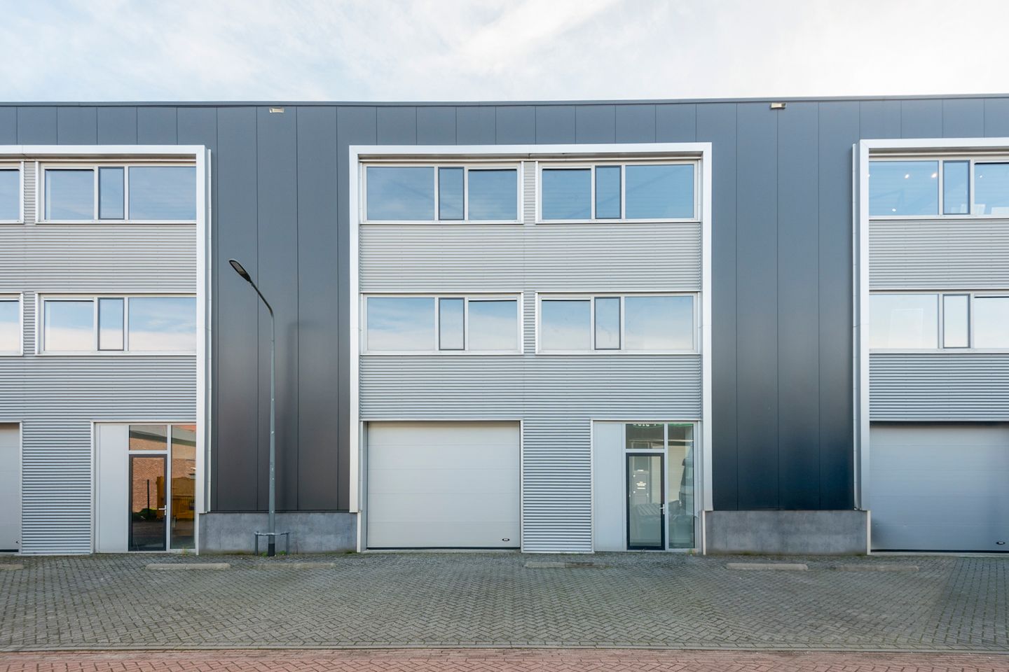 Bekijk foto 1 van Warandebergstraat 37