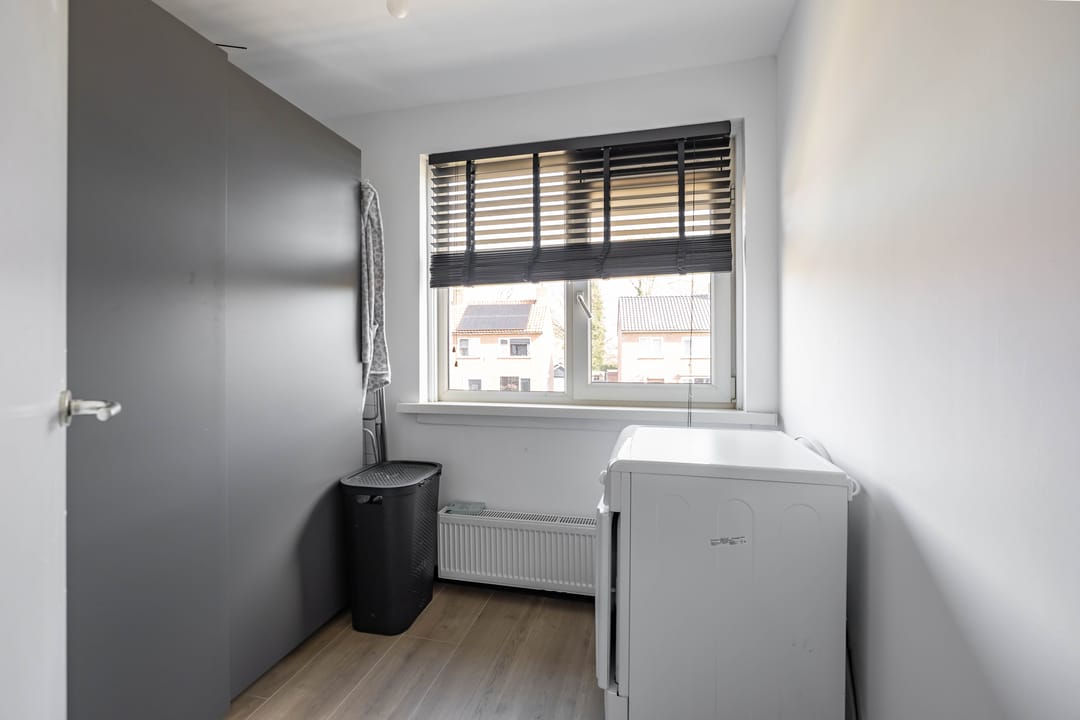 Photo 23 of Irenestraat 13