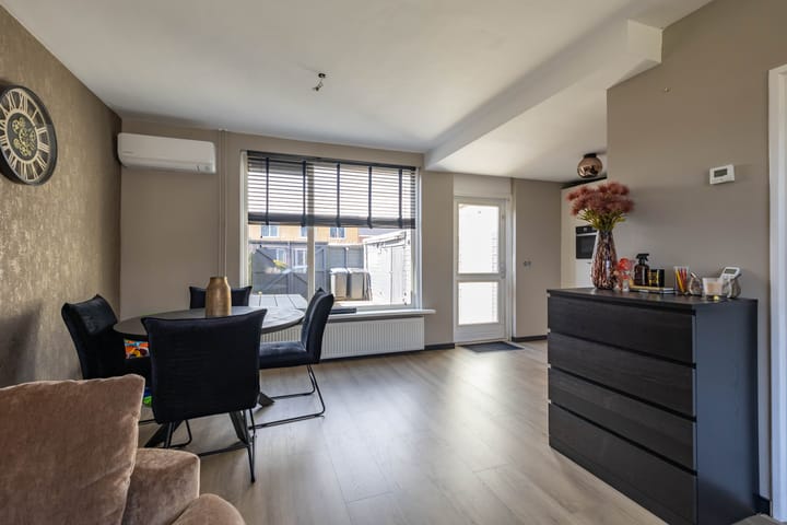 Photo 3 of Irenestraat 13