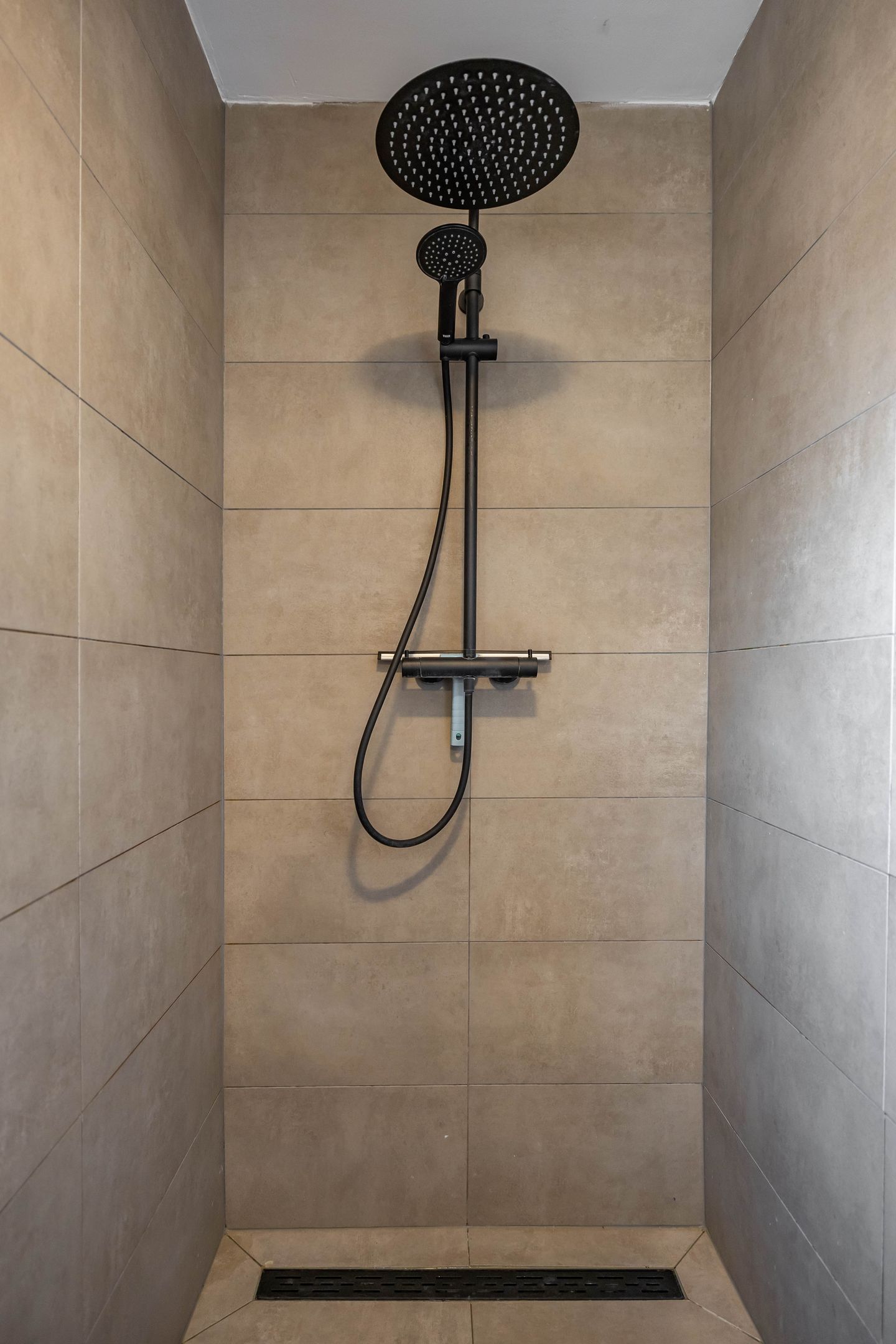 Photo 19 of Irenestraat 13