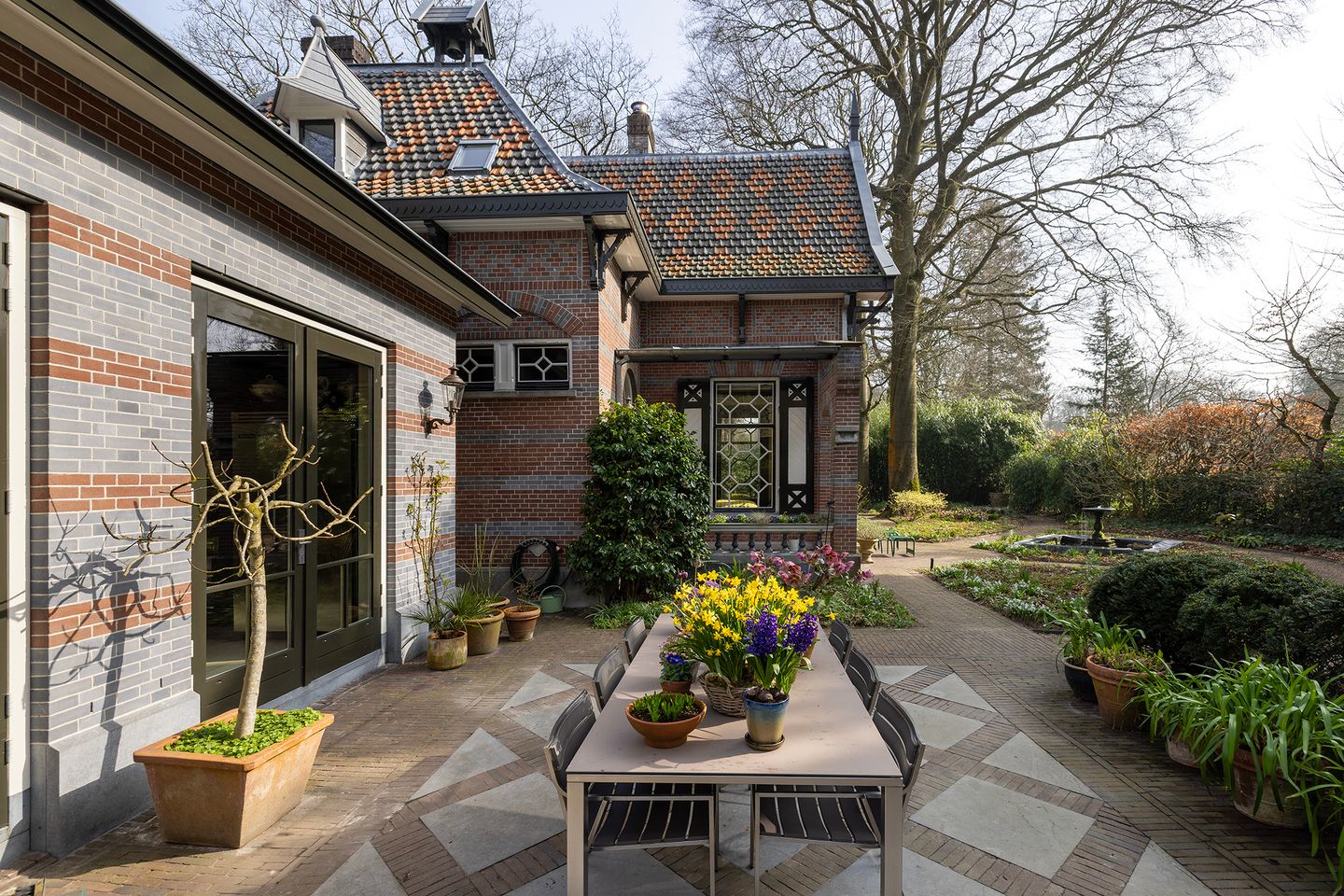 Photo 49 of Museumlaan 3