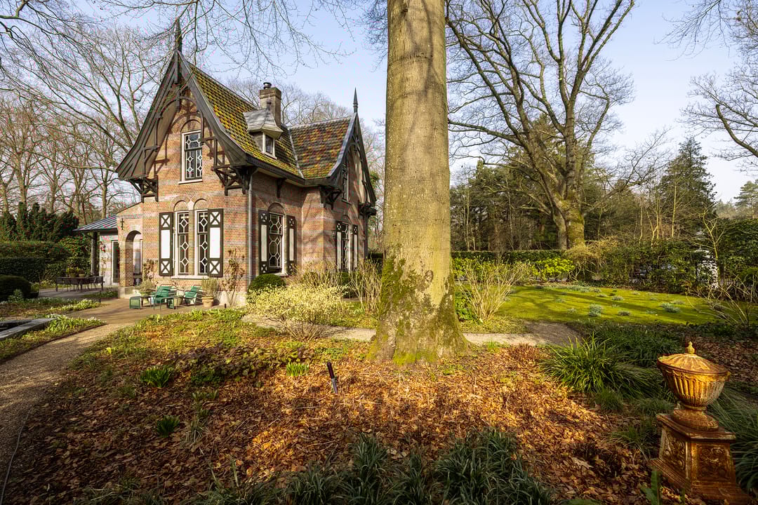 Photo 56 of Museumlaan 3